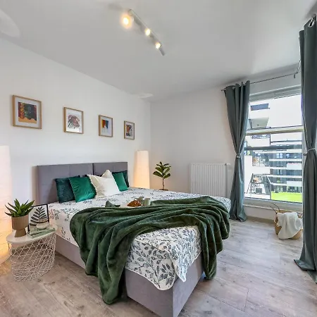 Nowoczesny W Okolicy Tauron Areny Apartment *